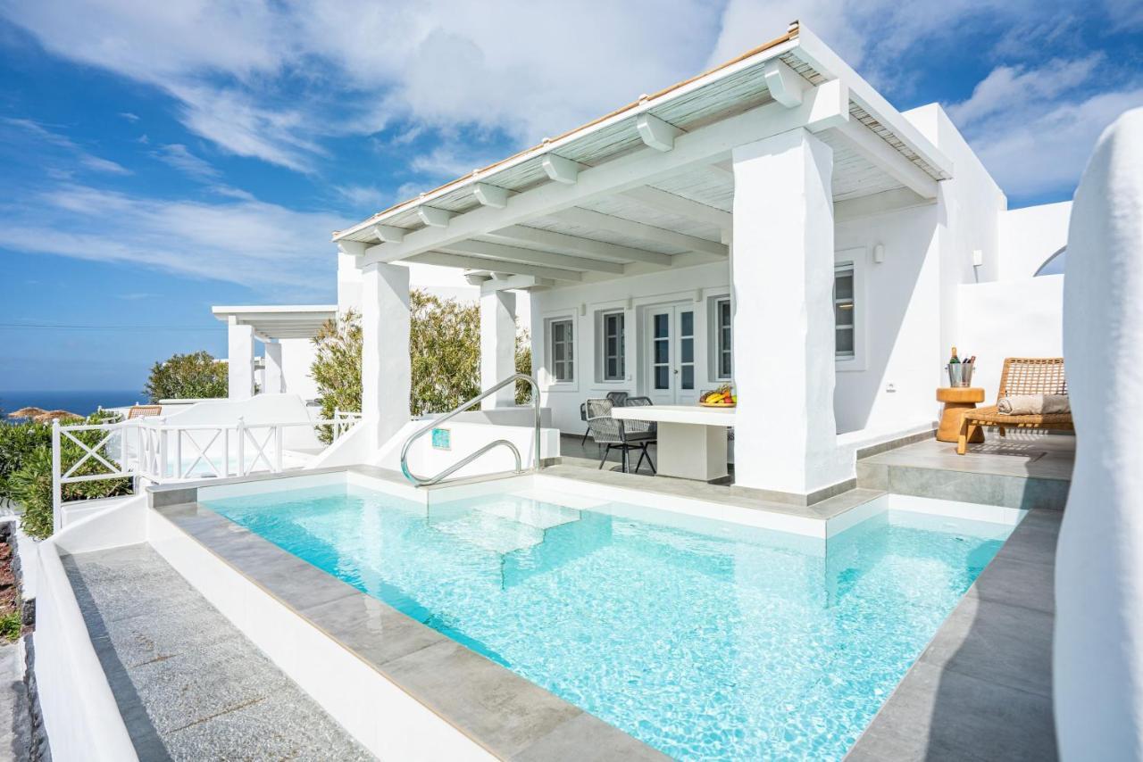 Turquoise 3 Bedroom Sunset & Sea View Villa with Private Pool & Hot Tub